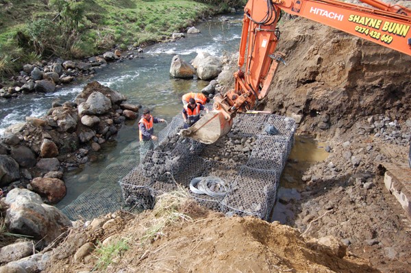 Stratford Oxidation Ponds - the rock contact filter 